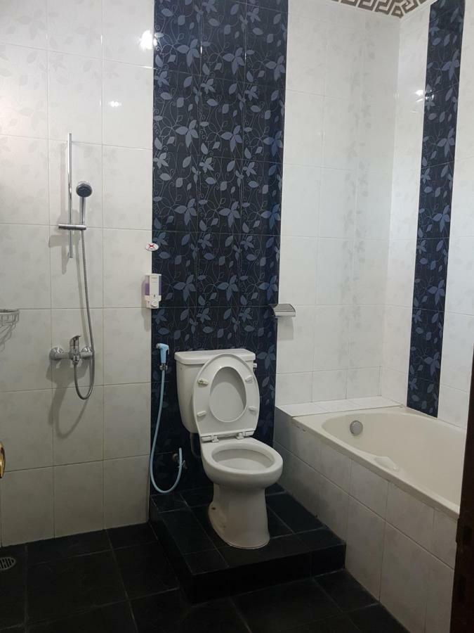 Ndalem Bintaran Hotel Yogyakarta Exterior photo